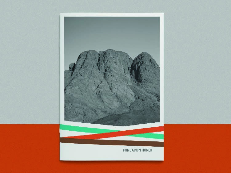 Diseno folleto marca fundacion ong